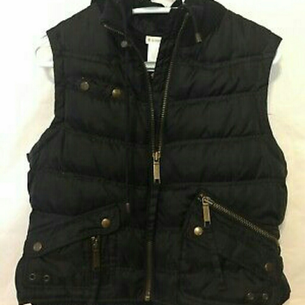 Hooded gold button and zipper vest
